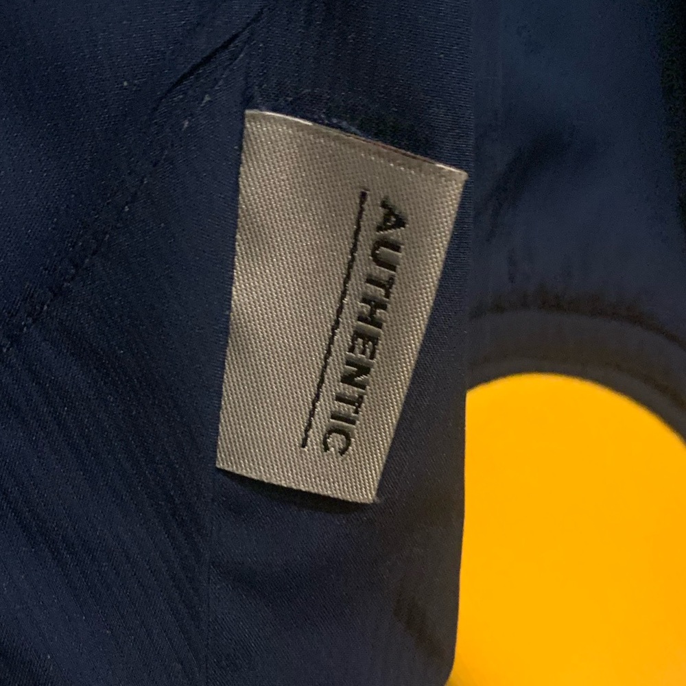 Nike Pullover - Picture 3 of 16